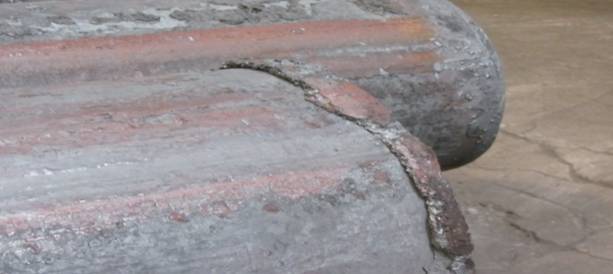 Что такое грат и облой. Окалина. Кромка листа металла. Металлургическая окалина. Грат окалина.